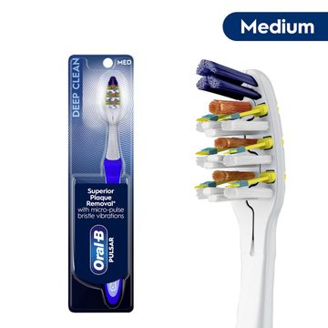 Oral-B Vibrating Expert Clean Pulsar Toothbrush, Vibrating Battery Toothbrush, Medium, 1 Count