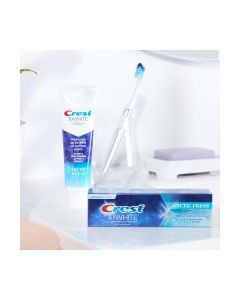 Crest 3D White Arctic Fresh Teeth Whitening Toothpaste, 2.7 oz, Pack of 2 — view 3