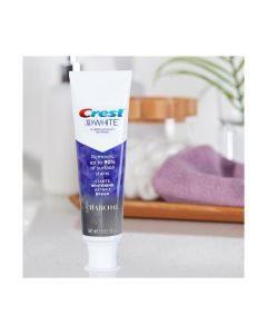 Crest 3D White Fluoride Anticavity Toothpaste - Charcoal, 3.8 oz — view 2